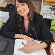 Profesora de Lengua Castellana y Literatura con amplia experiencia en diferentes rangos de edad, especializada en Bachillerato.